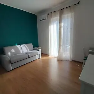 Aura , Bari Italie